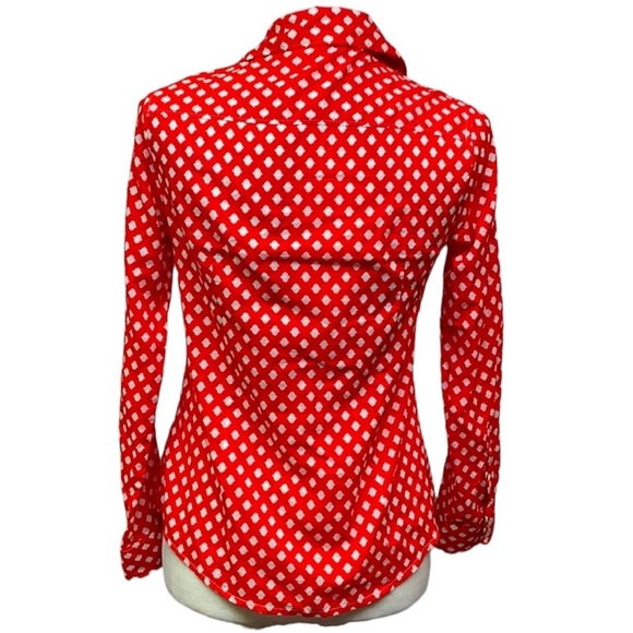 Crown & Ivy Red With White Design Cotton Blouse - Picture 4 of 5